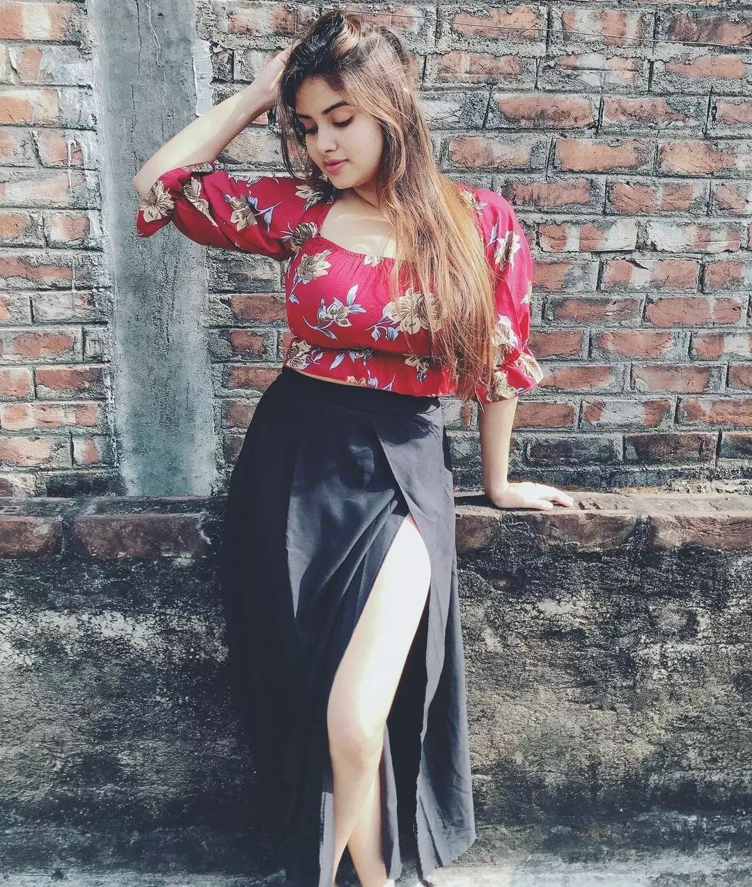 Hd quality hight quality hot sexy girl brunette washing car auto poster limited