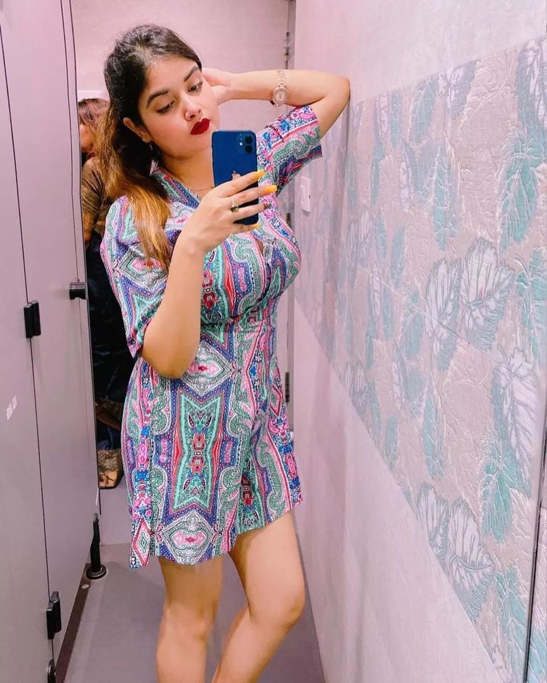 Teen hard gay sheer friends sugar play gets hot ass moon holly teases guy peru priscilla